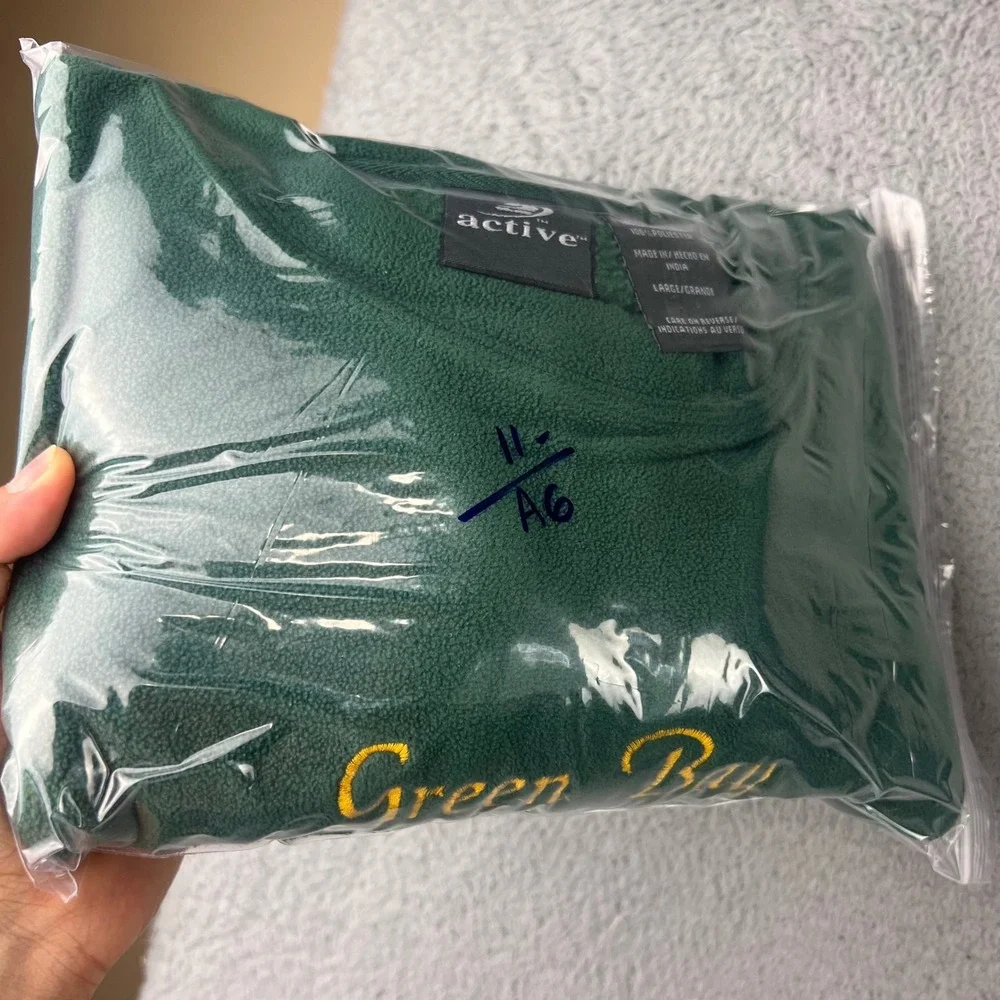Active Green Bay Packers Fleece Sweatshirt Mens Large Green Embroidered Pullover